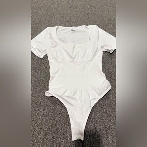 White Short Sleeve Bodysuit SNATCHED LOOK